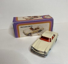Siku V302 Mercedes 280 SL mit