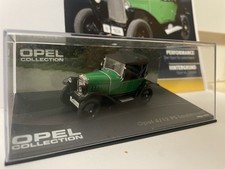 Opel Collection (1:43) Opel 4/12 PS Laubfrosch 1924-26 grün in Vitrine mit Heft