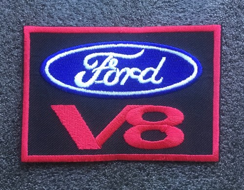 Oldtimer ford mustang - ford, v8