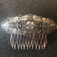 Peinecillo Peineta de metal