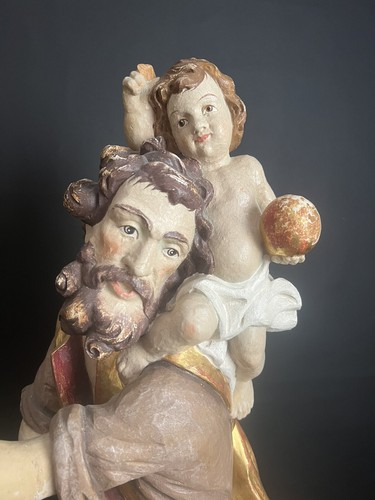 Alte holzfigur heiliger - holzfigur,
