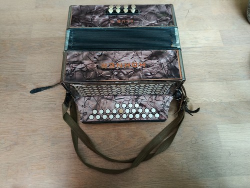 Hohner club 2 - club,