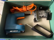 BLACK & DECKER ELEKTRO TACKER