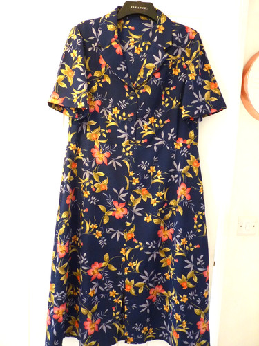 Damen kleid wunderschön - gr,