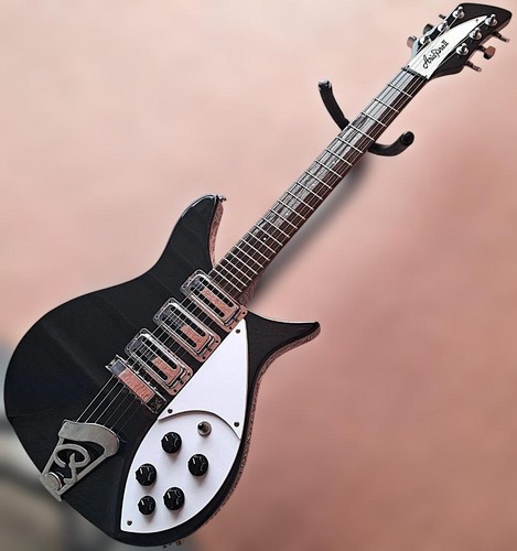 Ariaproii 750 rickenbacker - ariaproii, rg-750