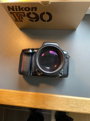 Verkaufe nikon f90 mit - nikon,