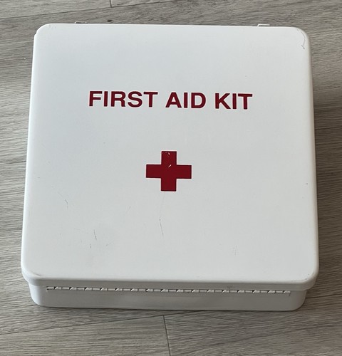 First aid kit pocket - kit, guide