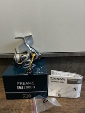 Daiwa 21 Freams LT 2000D Spinnrolle Finesse Spin Rolle