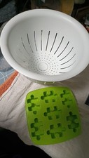 IKEA Küchensieb / Seiher / Nudelsieb  und Eiswürfelform Puzzle
