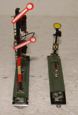 2x Trix Formsignale: Hauptsignal mit 2 Flügel + Vorsignal