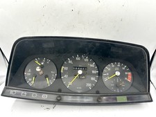 Mercedes W123 S123 A1235423401 A0105422706 Tacho Kombiinstrument K=0880 200km/h