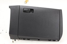 VW Polo 2G0 Handschuhfach