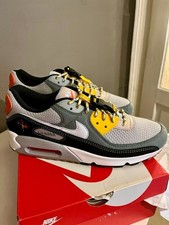 Nike Air Max 90 Buckle Spiral