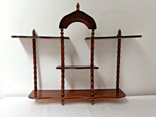 altes, schmales Vintage Regal