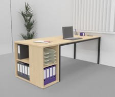 Schreibtisch mit Anstellregal