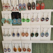 Ohrringe, Handarbeit, Unikat, kleine Holzohrringe, Thema Weihnachten, Winter