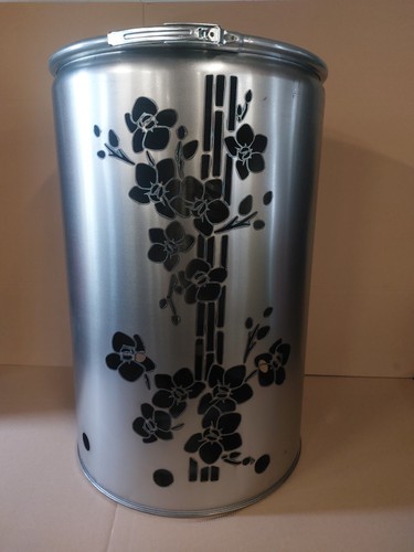 Feuertonne mit orchidee - feuertonne,