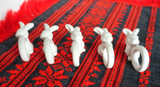 ?5 Serviettenringe Serviettenhalter Porzellan weiß mit Hasen?