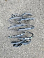 VW Passat 3B 3BG Fahrwerksfeder hinten Feder Federn Fahrwerk 1x grün 3x braun