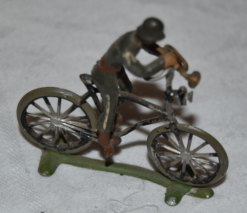 Uralte zinnfigur soldat mit - uralte,