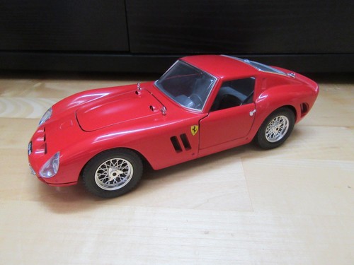Ferrari gto bburago - ferrari, 1:18