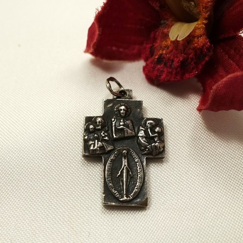 Alter kreuz anhänger - kreuz,