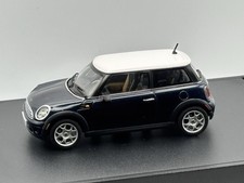 AUTOart '06 Mini Cooper in