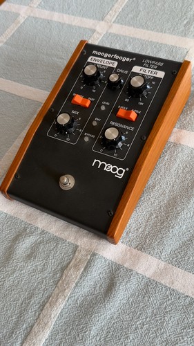 Moog moogerfooger 101 - moogerfooger, mf-101