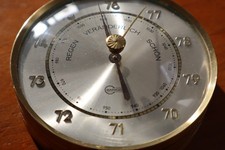 DEKORATIVES BAROMETER VON