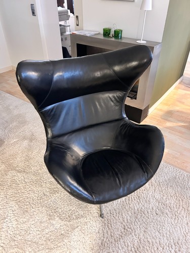 Arne jacobsen egg chair - jacobsen,