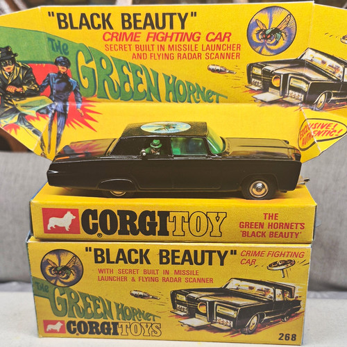 Corgi toys green - corgi,
