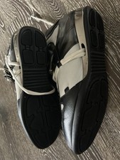 Shoe black white new - -,