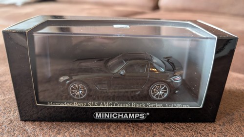 Minichamps mercedes benz sls - mercedes-benz,