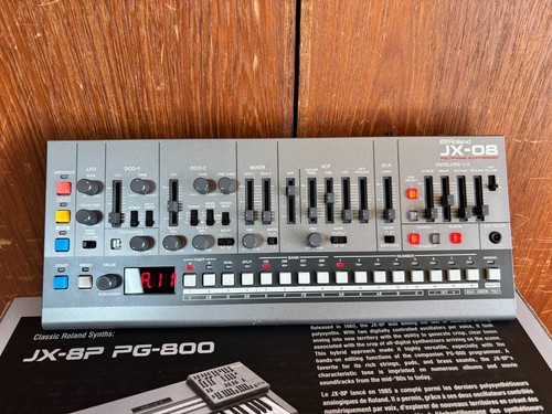 Roland boutique series - roland, jx-08