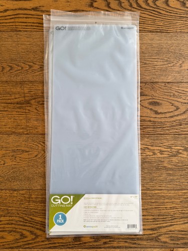 Accuquilt cutting mat - cutting, 10