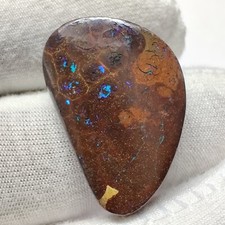 Natürlicher Boulder Opal