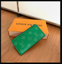 Louis Vuitton | Stark