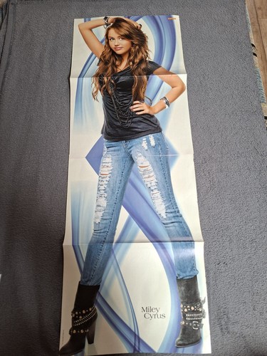 Miley cyrus poster - miley, 🩵