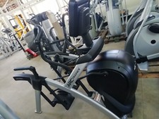 LIFE FITNESS ARC TRAINER mit SE3HD Konsole (Ganzkörper) Top, Rechnung 