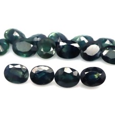 14 Stück grüne Saphire ovale Form ca. 7,35 Carat, Herkunft Thailand