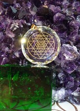 Sri-Yantra-Anhänger Aura