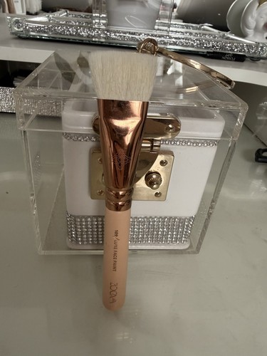 Zoeva 109 luxe face paint - luxe,