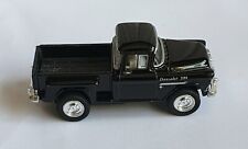 Chevy Stepside Pickup 1955 / Spielzeugauto/ Modellauto / schwarz / 1:64