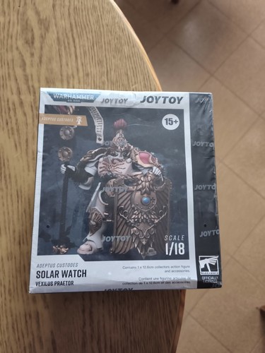 Warhammer 40k adeptus custodes - adeptus,