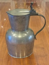 Schwere alte Zinnengel Zinn