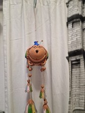 Windspiel getöpfert Biene HummelTerrakotta Gartendeko Klangspiel Hummel mit Hut