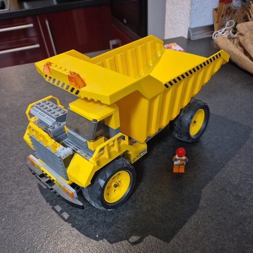 Lego city kipplaster - lego,