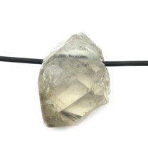 Rohstein gebohrt Rauchquarz Kristallstück 1.5-2 cm