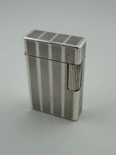 St. Dupont Essence