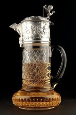 Große Jugendstil Weinkaraffe